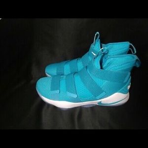 Nike Lebron Soldier XI Teal